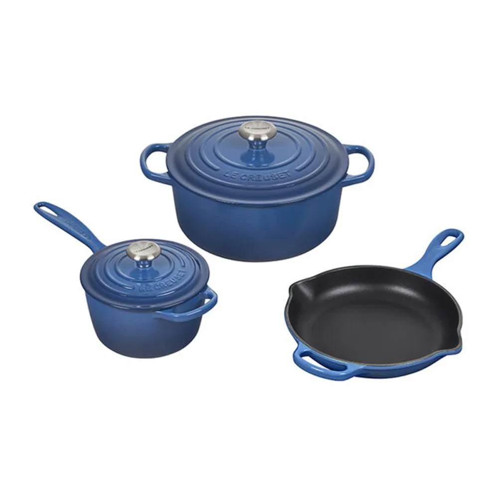 Le Creuset Signature Cookware Set with Stainless Steel Knobs