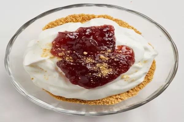 Quick Strawberry Cheesecake