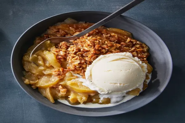 Slow Cooker Apple Crisp