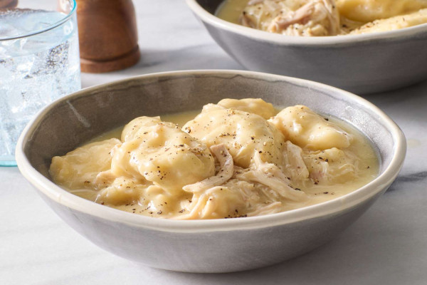 Old Fashioned Chicken and Dumplings