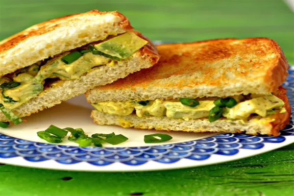 Egg Style Avocado Salad Sandwiches