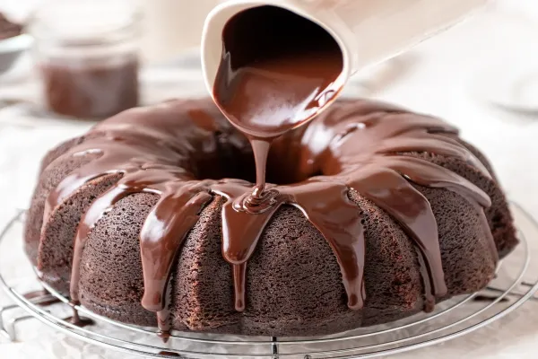 Easy Chocolate Bundt Cake Glaze